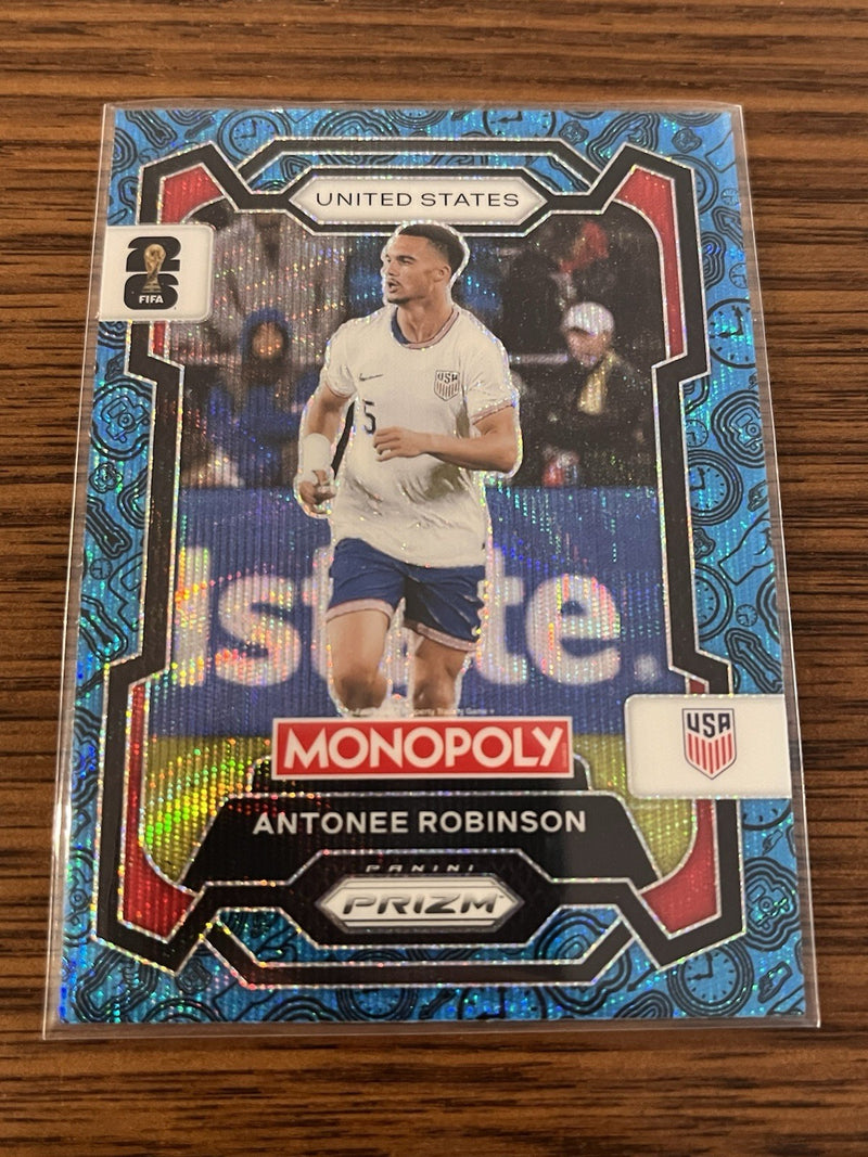 Panini Monopoly Prizm FIFA World Cup Parallel Antonee Robinson No.52 USA1