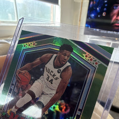 Panini Chronicles Marquee Giannis Antetokounmpo Green #362 Bucks NBA2