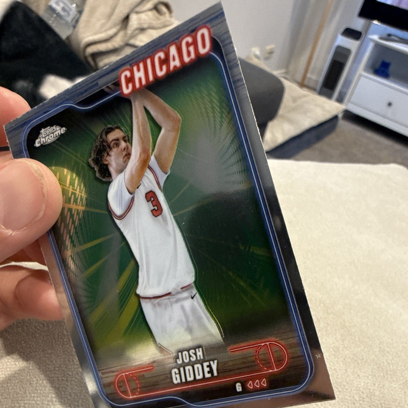 Topps Chrome Josh Giddey Chicago Bulls #76 2025 Basketball Trading Card2