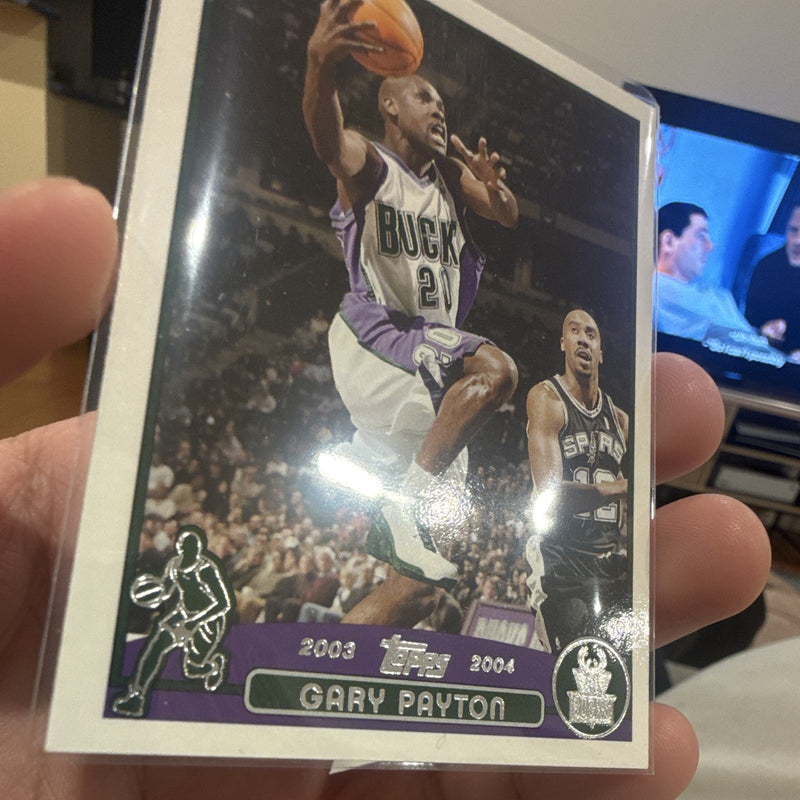 Topps 2003 04 Base Set Gary Payton Milwaukee Bucks #20 Basketball Card2