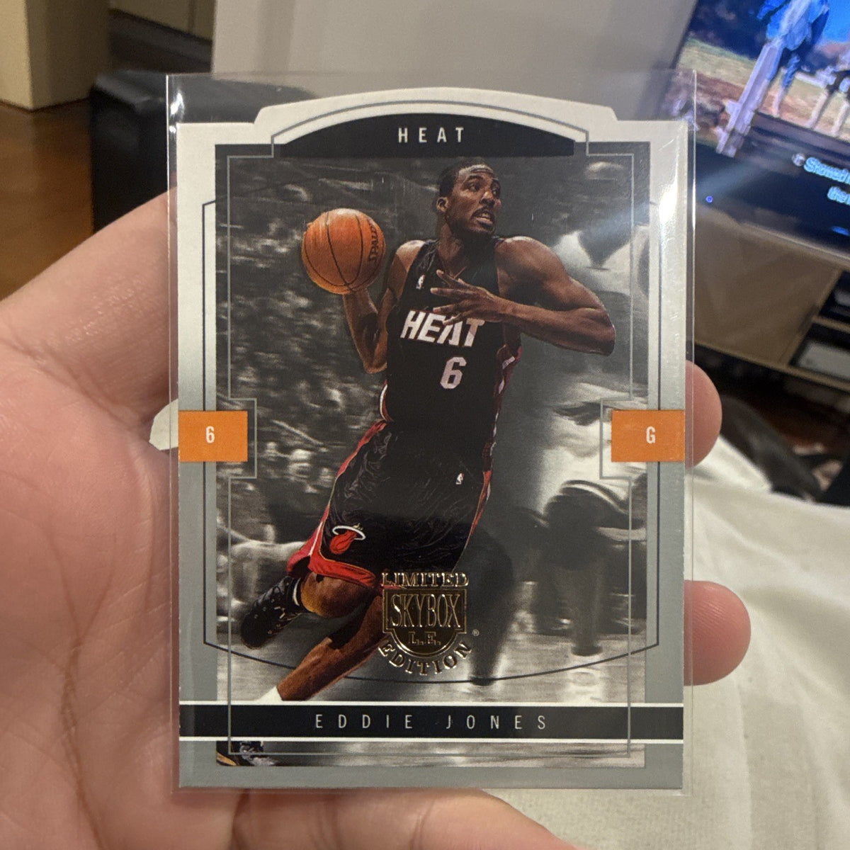 Fleer/SkyBox Eddie Jones 2003 04 SkyBox LE #35 Miami Heat Limited Edition0