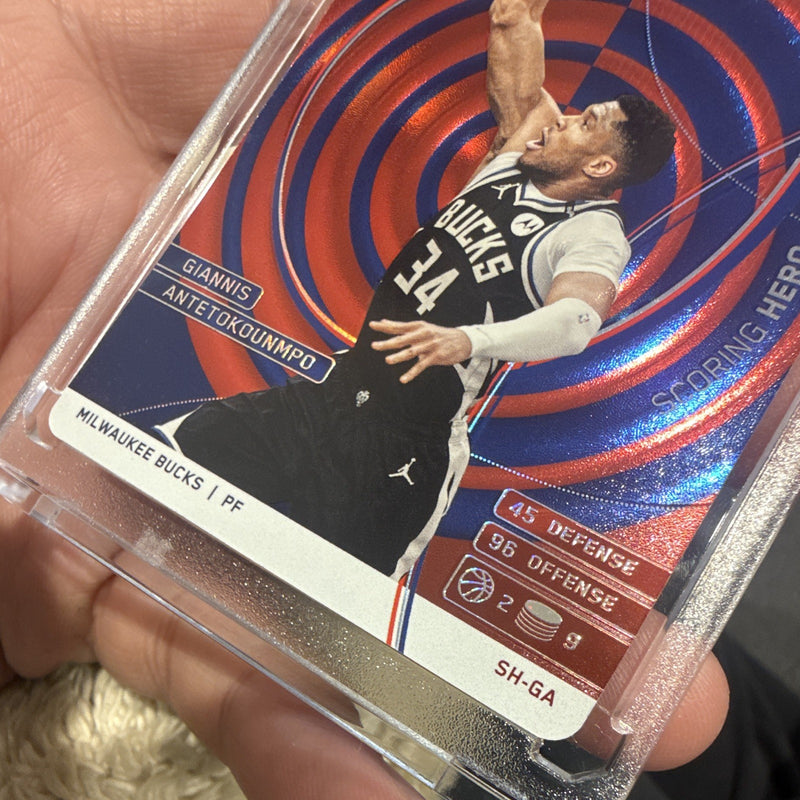 Topps Match Attax Scoring Hero Giannis Antetokounmpo Bucks SH GA3