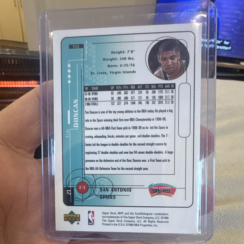 Upper Deck MVP 1999 00 Tim Duncan Base Set #143 San Antonio Spurs NBA Card1