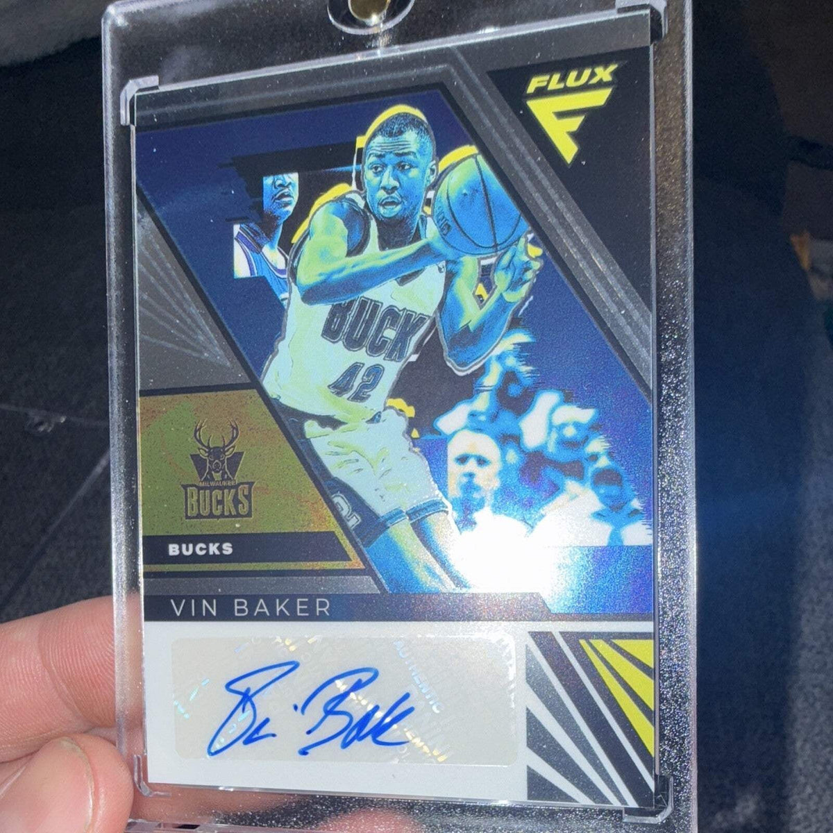 Panini 2022 23 Flux Signatures Vin Baker Autograph Milwaukee Bucks NO.FS VIN0