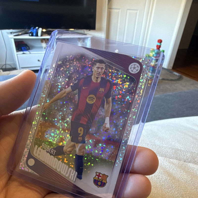 Robert Lewandowski Parallel/Variety Topps UEFA Champions League 54 2025 262