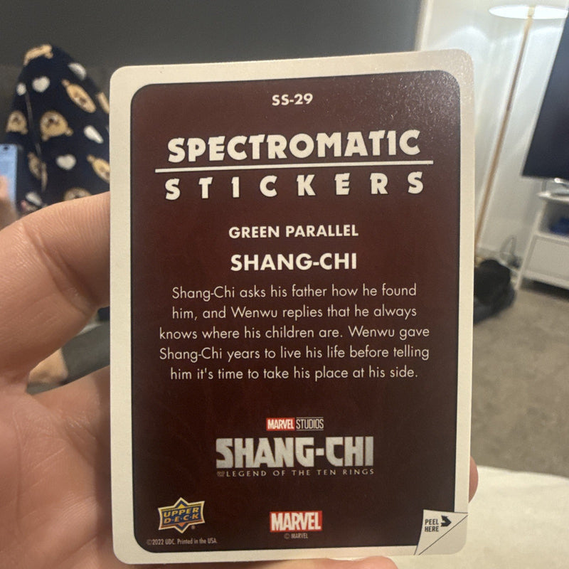 Upper Deck Marvel (MCU) Spectromatic Stickers Shang Chi Green Parallel SS 291