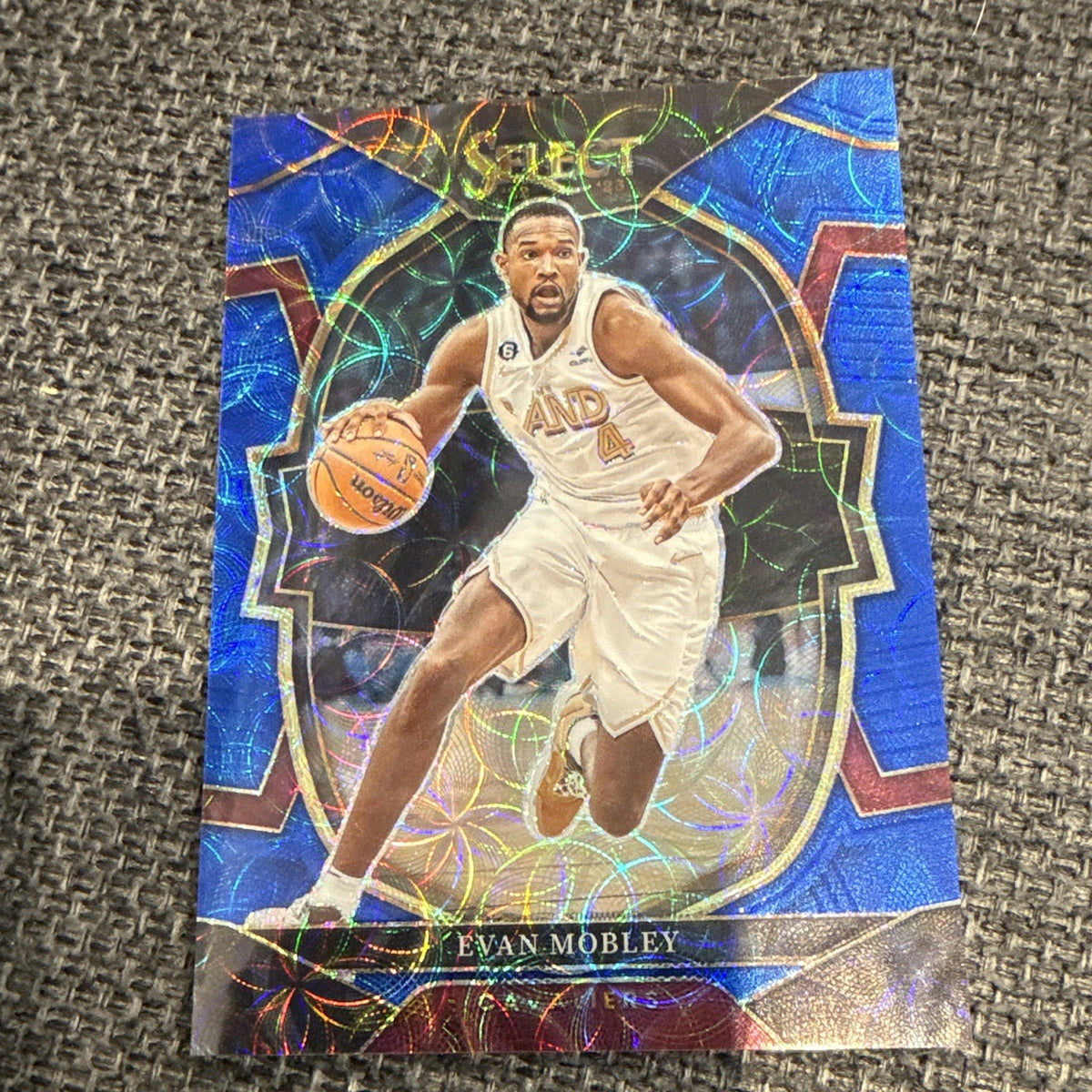 Panini Select 2022-23 Evan Mobley Concourse Prizm #44 Cavaliers 021/2491