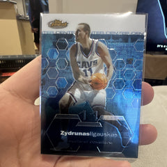 Topps Finest Center Insert Zydrunas Ilgauskas Cavaliers 2003 04 #990