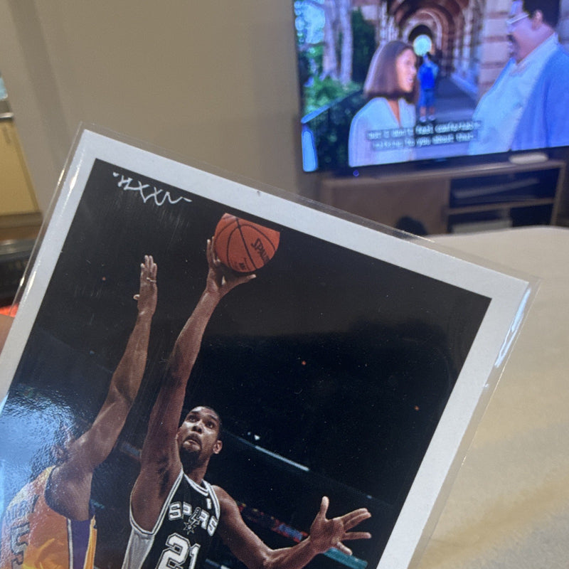 Topps Tim Duncan Base 2003 04 Topps #21 San Antonio Spurs NBA Card3