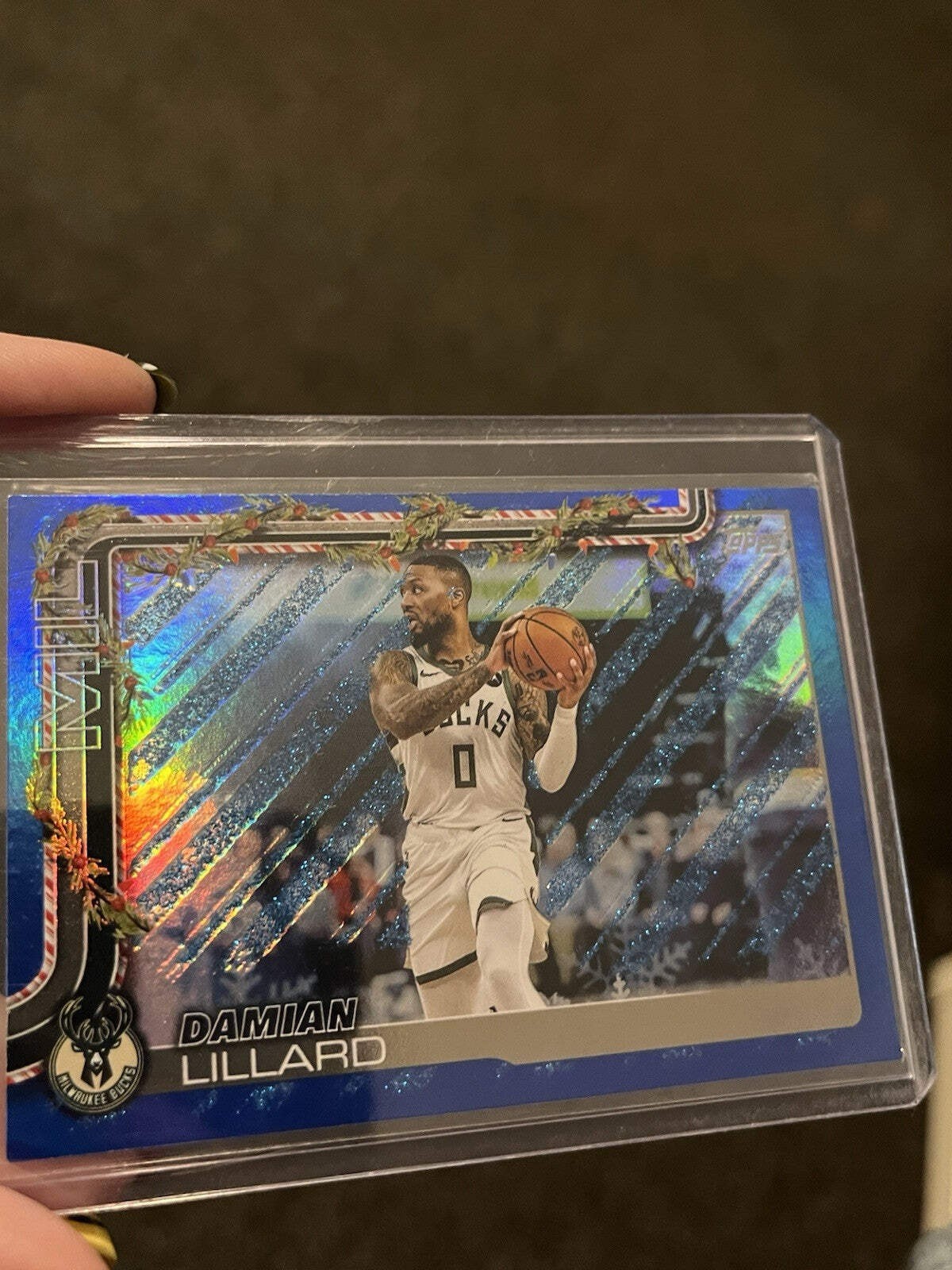 Damian Lillard Holiday Insert H44 Topps Holiday Milwaukee Bucks 2024 25 NBA0