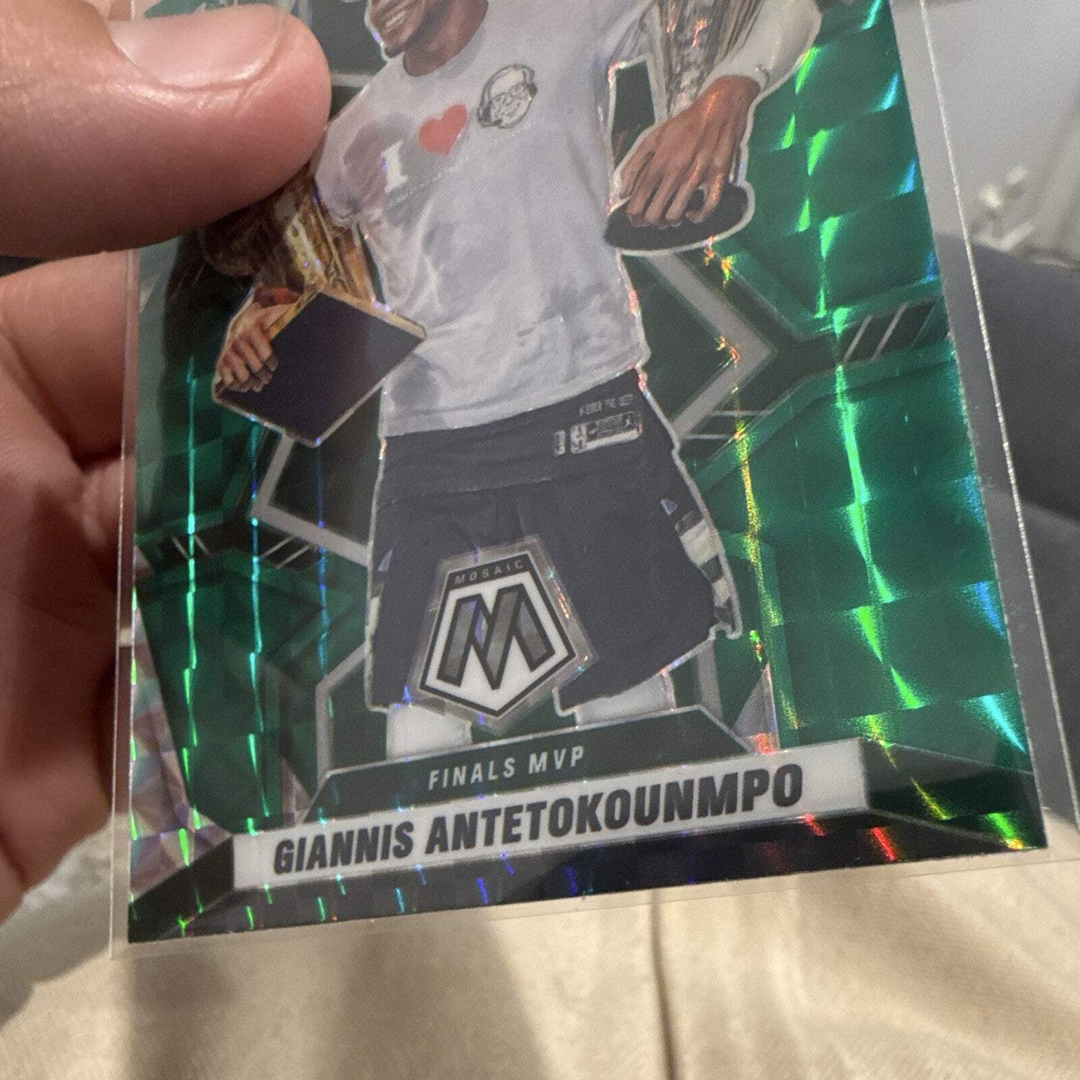 Panini Giannis Antetokounmpo 2021 22 Mosaic Finals MVP Green Prizm #2962