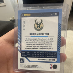 Panini Donruss Optic 2024 25 Khris Middleton Green Prizm #177 095/2491