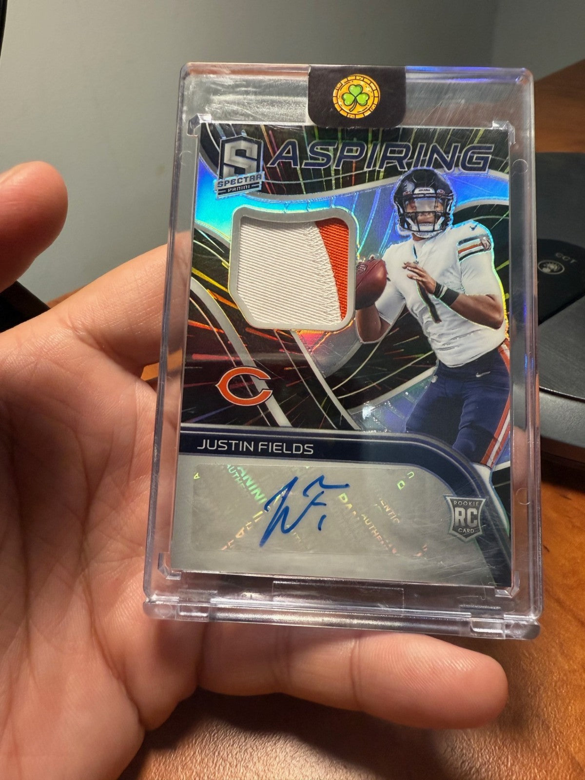 2021 Panini Spectra Justin Fields Rookie Auto1