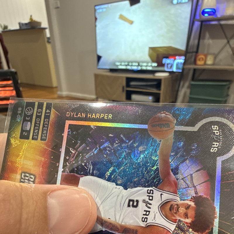Topps Match Attax Breakthrough Baller Hologram Dylan Harper BB DH Spurs 20254