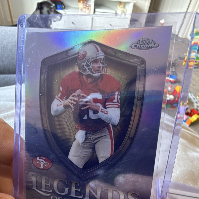 Topps Joe Montana Topps Chrome Legends of the Gridiron LOG-8 Refractor1