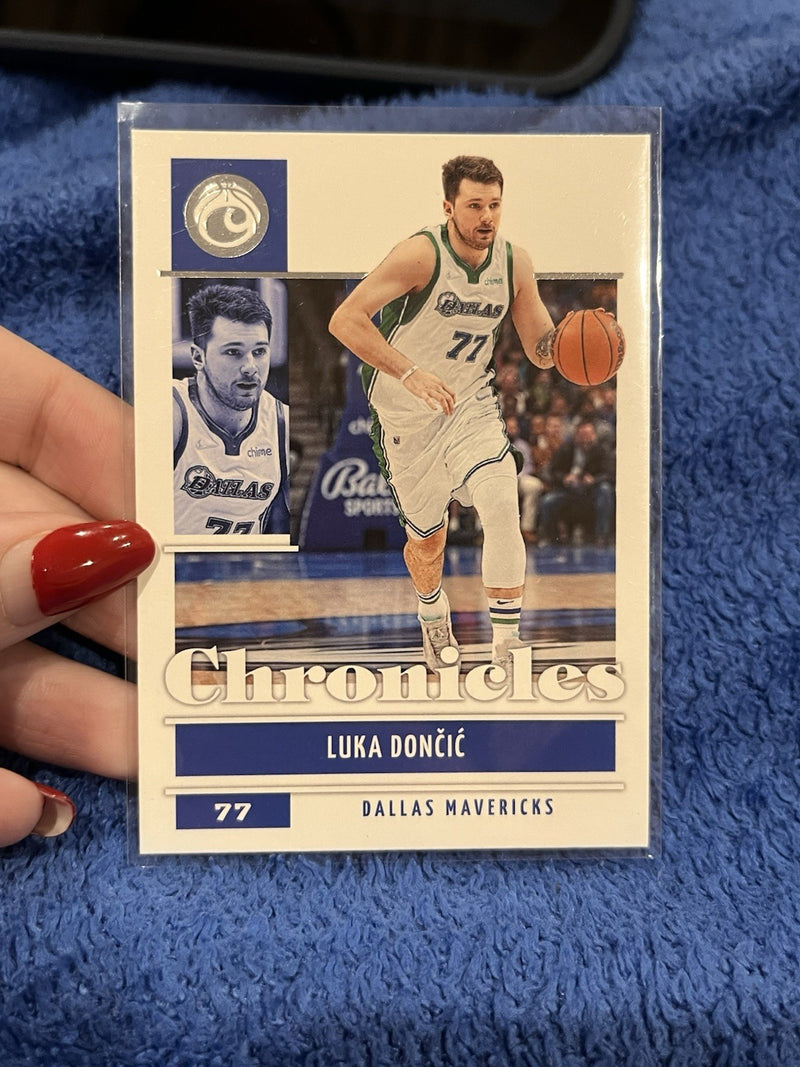 Panini 2021 22 Chronicles Basketball Luka Dončić Base No. 2 Mavericks0