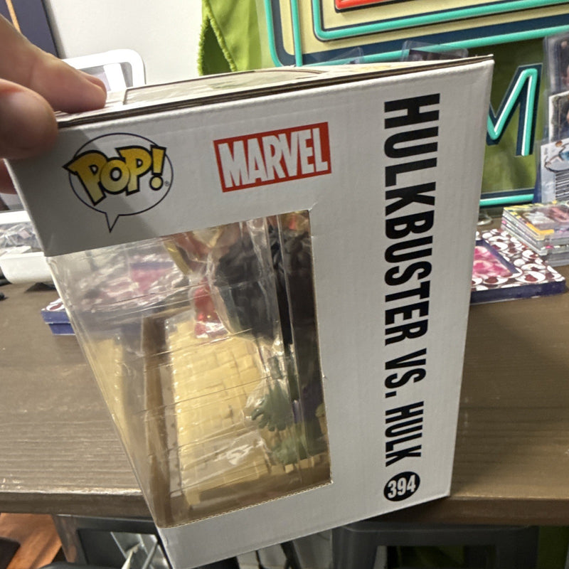 Funko Pop! Movie Moments Hulkbuster vs Hulk #394 Fall Exclusive3