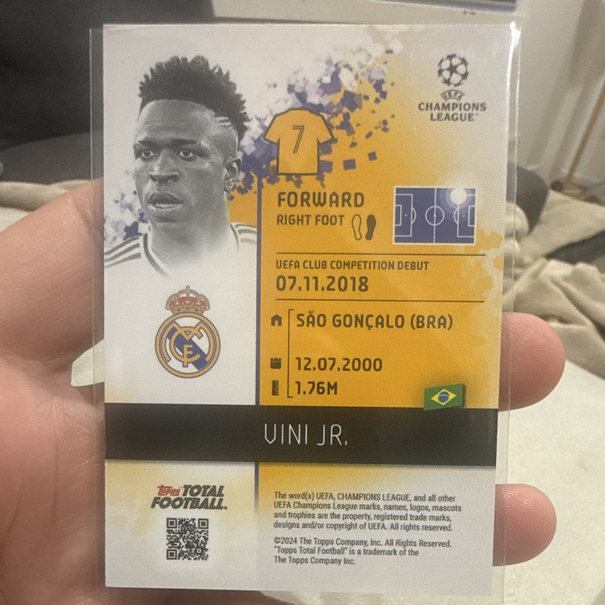 Topps 2024 Total Football UEFA Champions League Neon Noir Vini Jr. #395 25/251