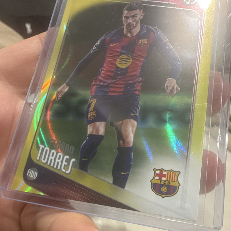 Topps Ferran Torres Yellow Refractor Topps Chrome UEFA Champions League 1383