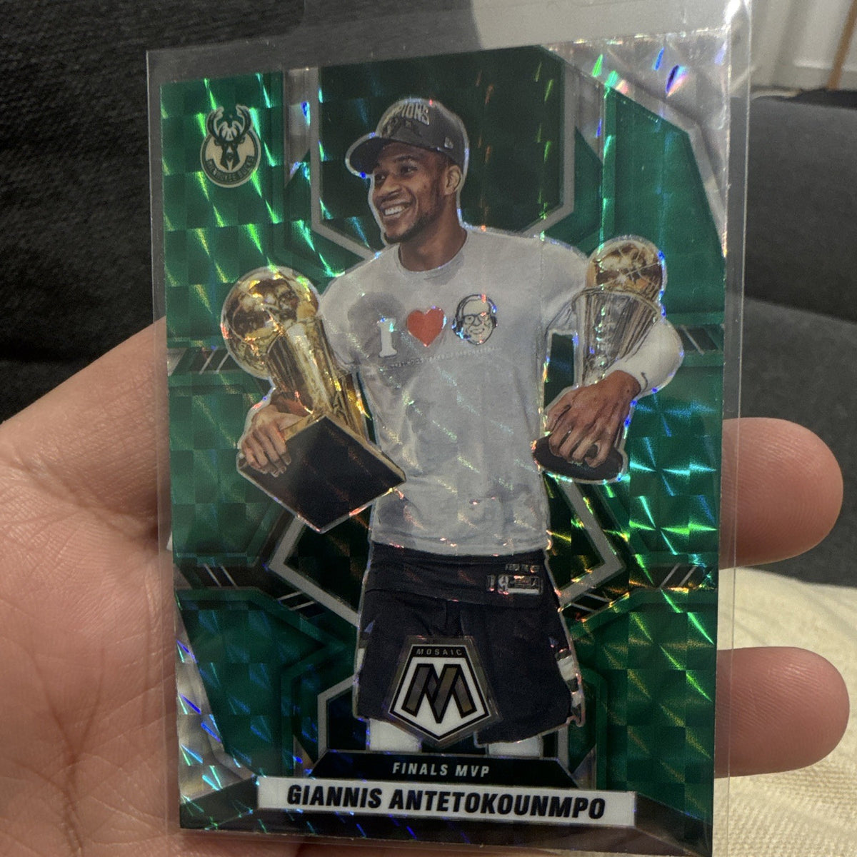 Panini Giannis Antetokounmpo 2021 22 Mosaic Finals MVP Green Prizm #2960