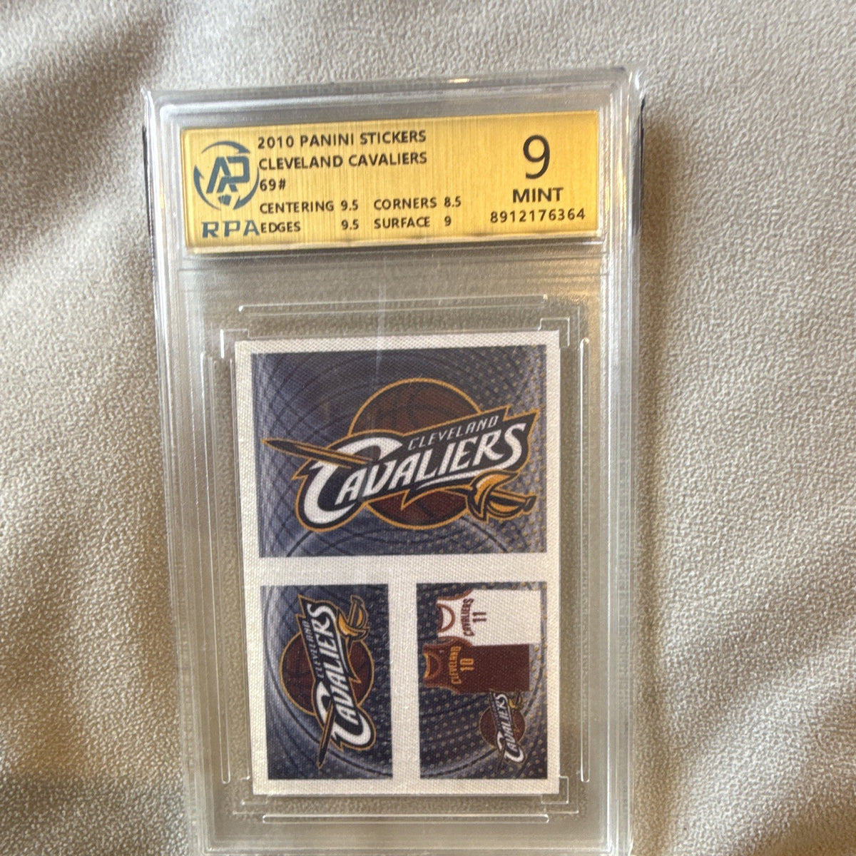 Panini 2010 Stickers Cleveland Cavaliers #69 Insert NBA Trading Card RPA 90