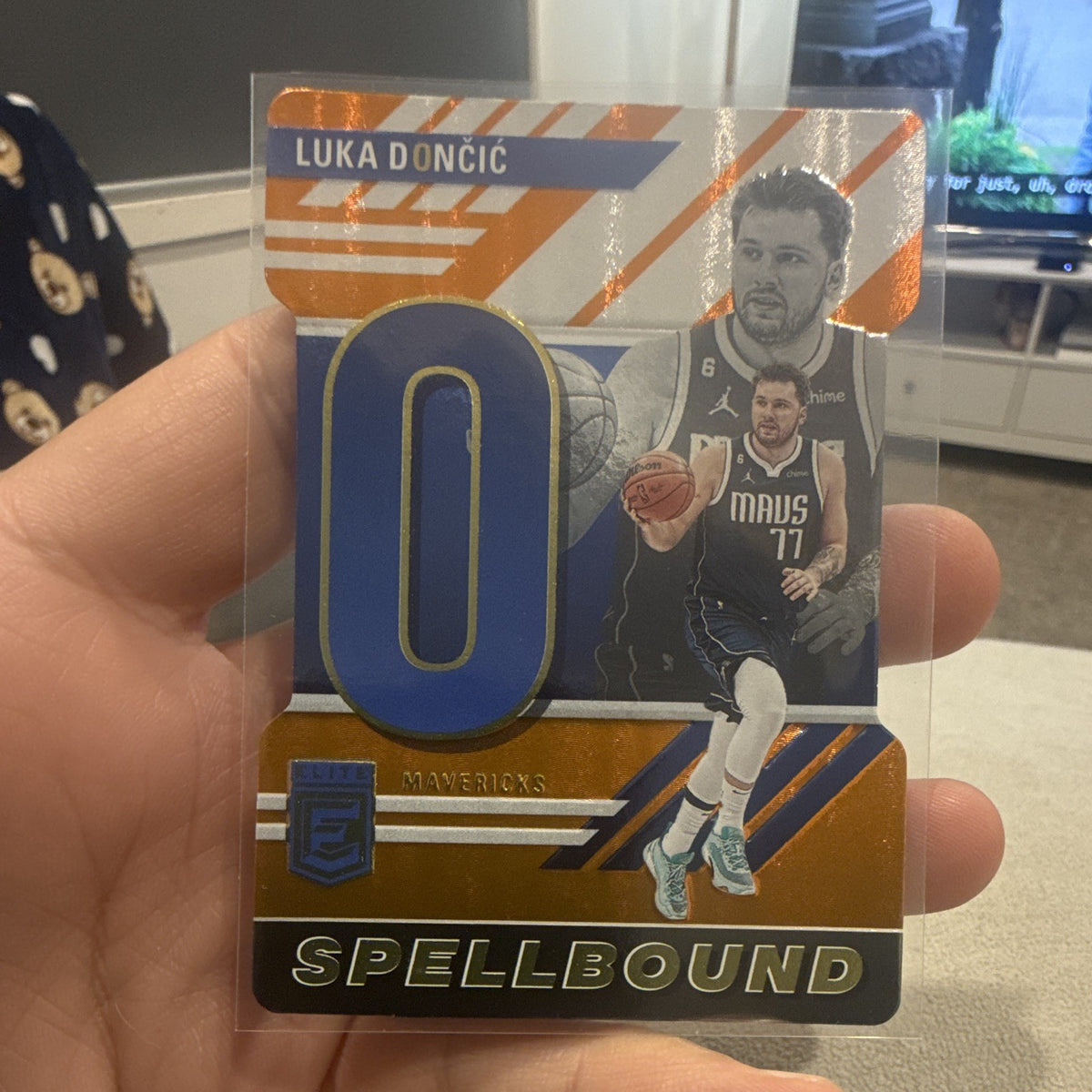Panini 2023 24 Donruss Elite Spellbound Luka Dončić No. 26 Mavericks DIECUT0