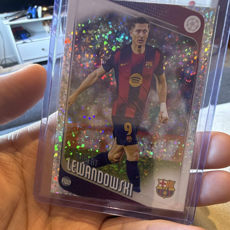 Robert Lewandowski Parallel/Variety Topps UEFA Champions League 54 2025 263