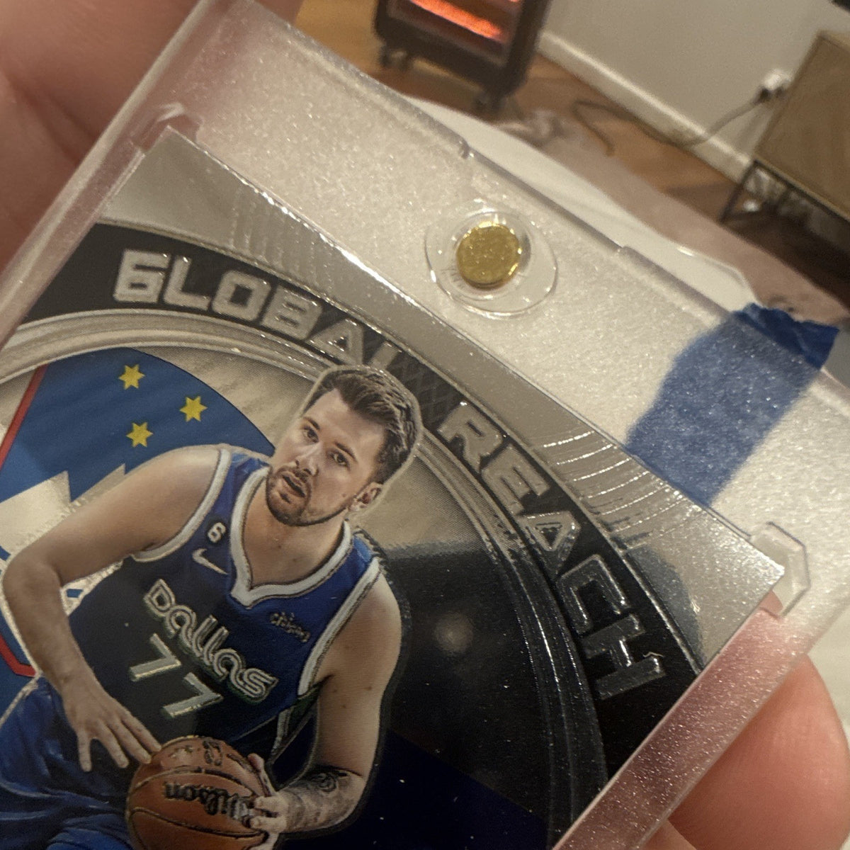 Panini Prizm Global Reach No. 1 Luka Dončić Dallas Mavericks 2023 243
