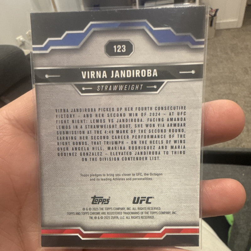 Topps 2025 Topps Chrome UFC Virna Jandiroba Parallel/Variety 1231