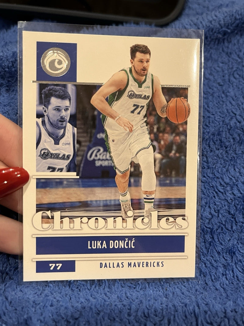 Panini 2021 22 Chronicles Basketball Luka Dončić Base No. 2 Mavericks1
