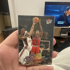 Fleer Ultra 04 05 Jamal Crawford Base Set Chicago Bulls #84 Basketball Card0
