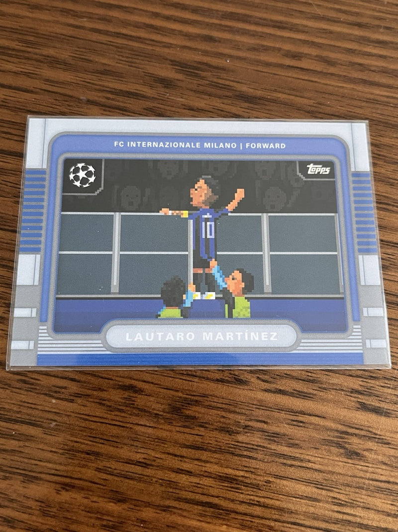 Topps UEFA Champions League Insert Lautaro Martínez Inter Milan 8B 91