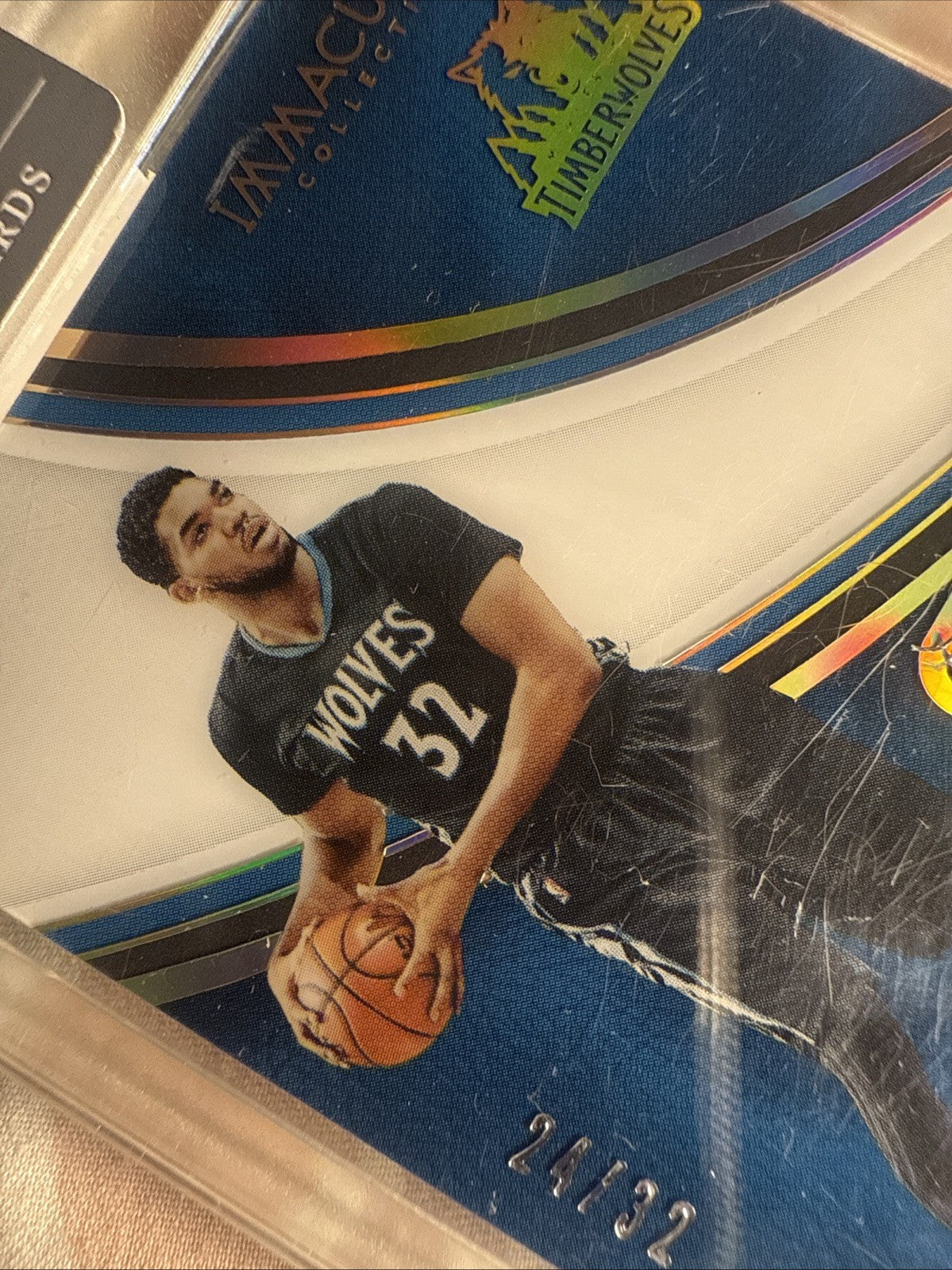2016 17 Panini Immaculate Karl Anthony Towns Jersey Number Patch4