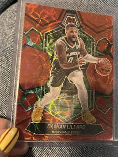 Panini Mosaic 2023 24 Damian Lillard Milwaukee Bucks #109 Parallel 04/751