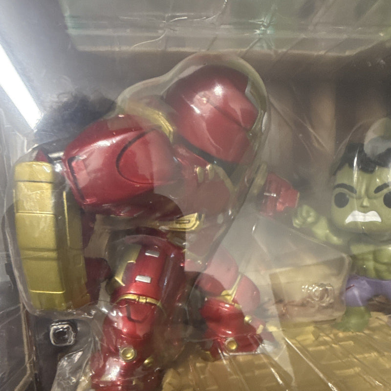 Funko Pop! Movie Moments Hulkbuster vs Hulk #394 Fall Exclusive1