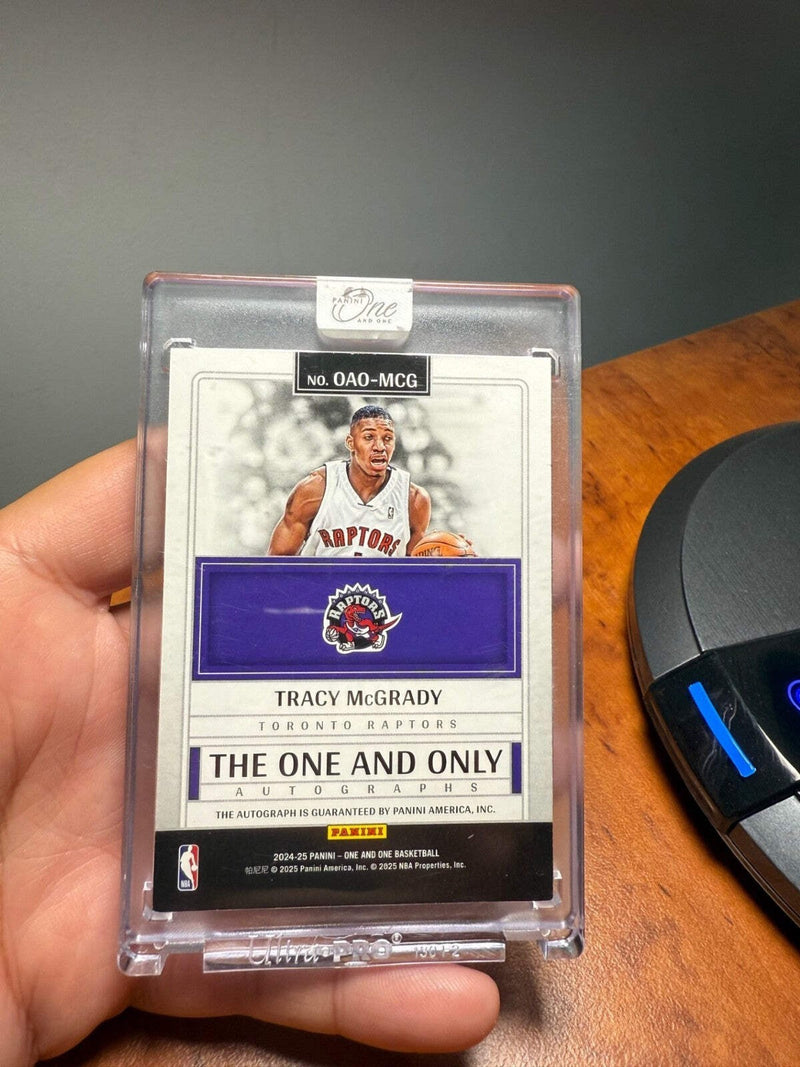 2024 Panini One and One "The One & Only" Autograph Tracy McGrady4