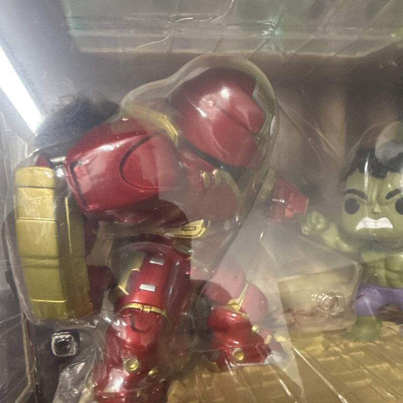 Funko Pop! Movie Moments Hulkbuster vs Hulk #394 Fall Exclusive1