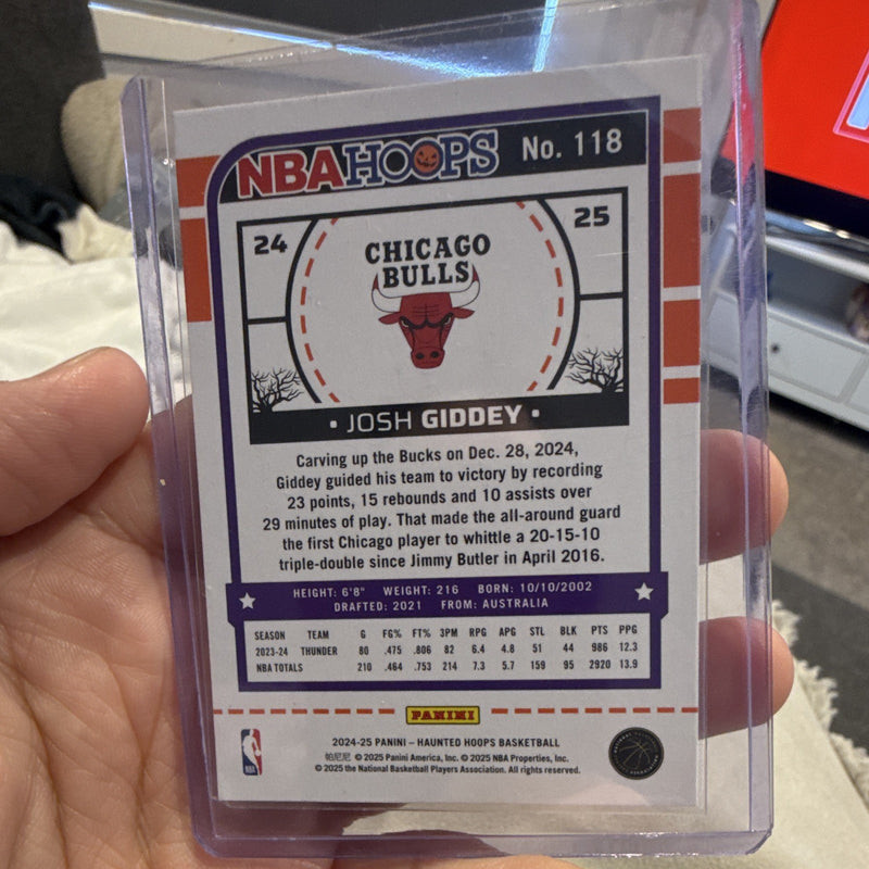 Panini NBA Hoops Haunted Hoops Josh Giddey Chicago Bulls 1181