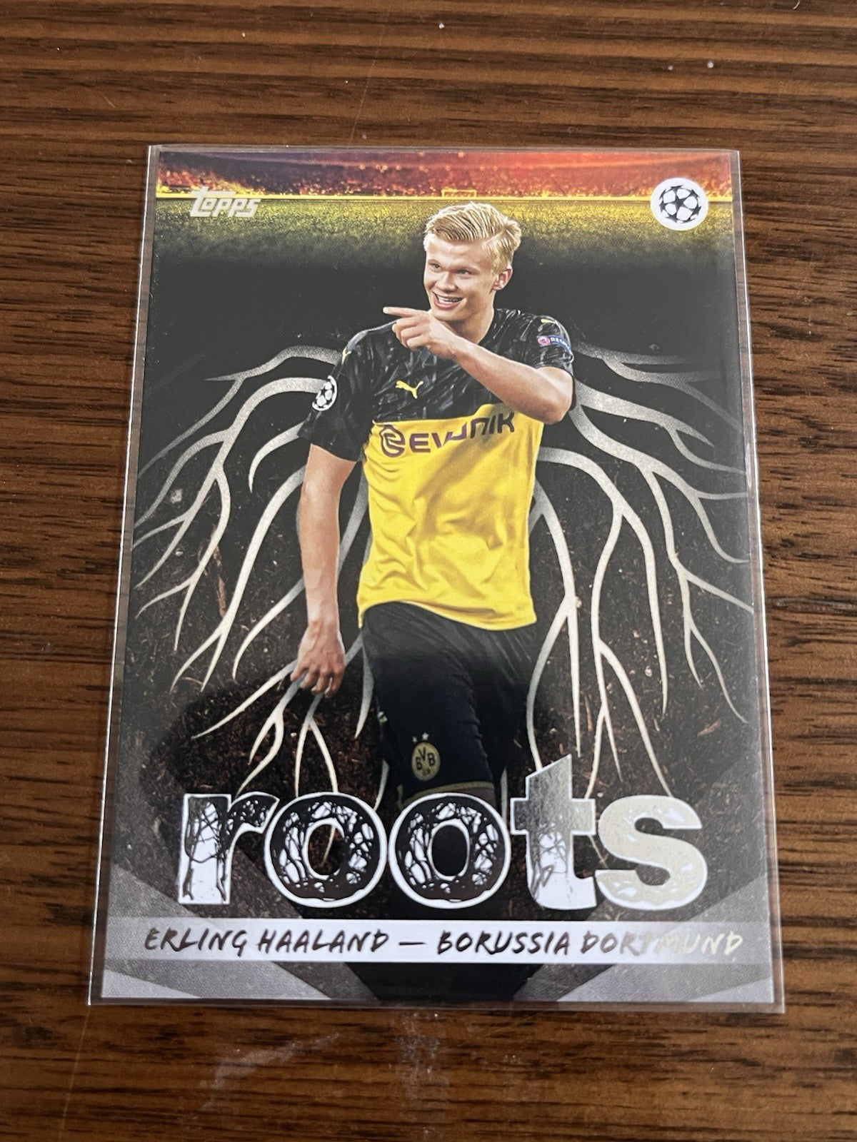 Topps UEFA Champions League Roots Insert RT 4 Erling Haaland Dortmund1