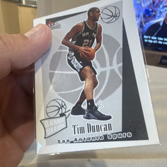 Fleer Tradition 2003 04 Tim Duncan Banner Season Insert #250 San Antonio Spurs3