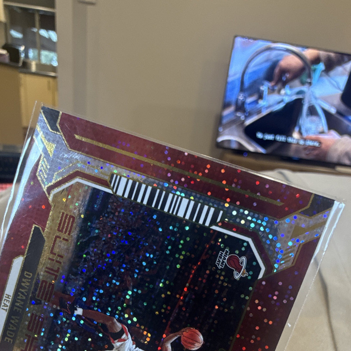 Panini Dwyane Wade Suite Shots Hologram Insert No. 5 2023 24 Contenders3