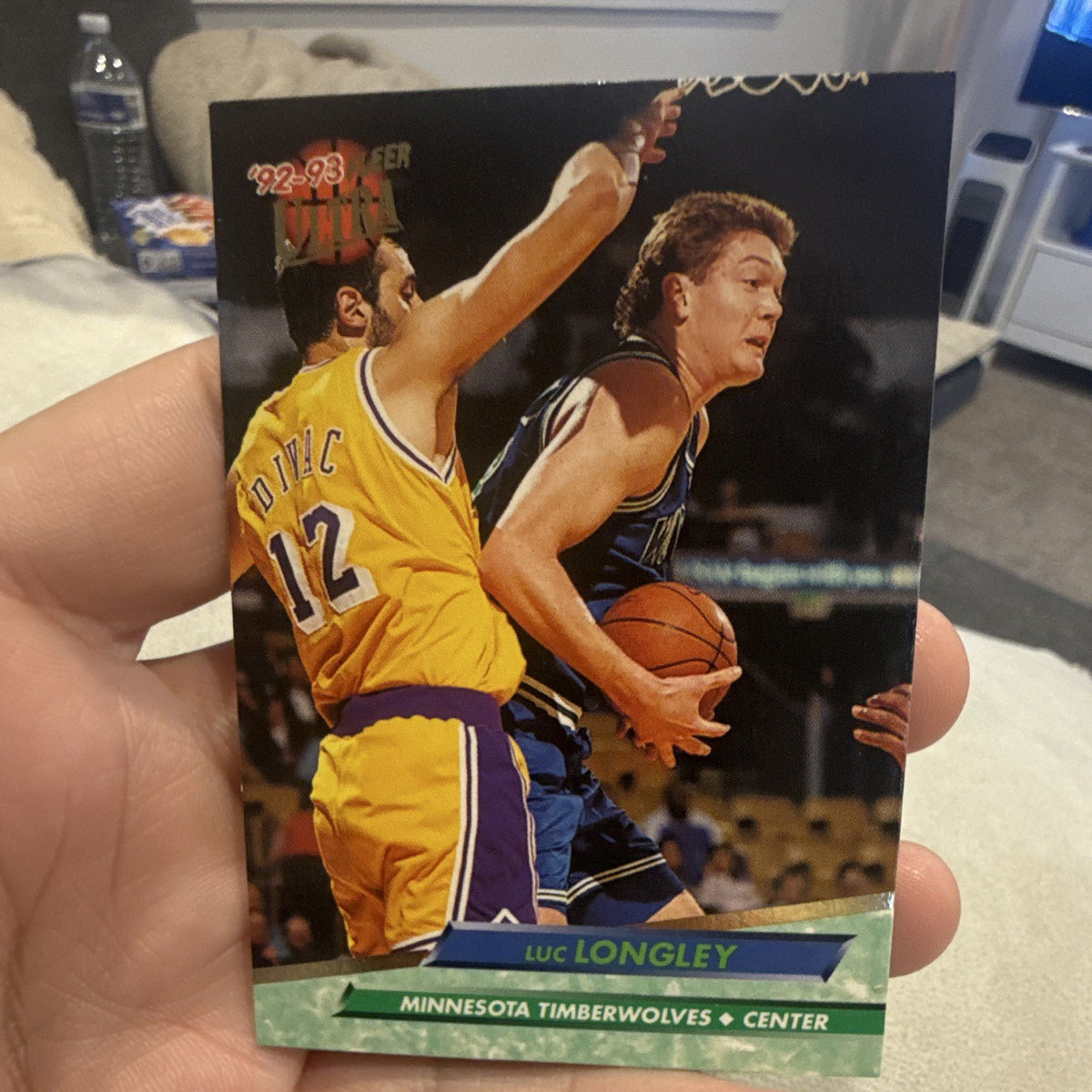 Fleer Ultra 1992 93 Luc Longley Base Set #111 Minnesota Timberwolves NBA Card0