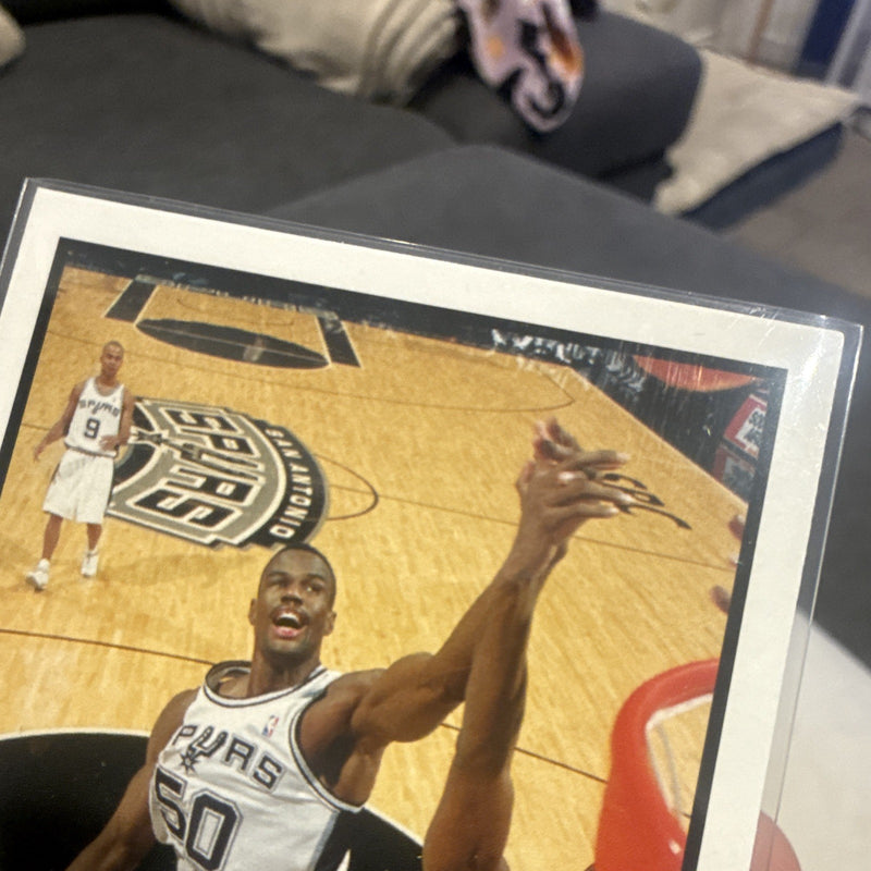 Topps 2003 04 David Robinson 50 San Antonio Spurs NBA Basketball Trading Card3