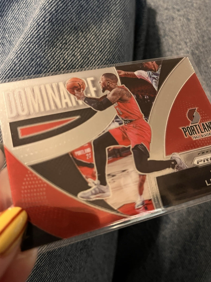 Panini 2021-22 Prizm Dominance Insert Damian Lillard Trail Blazers No. 181