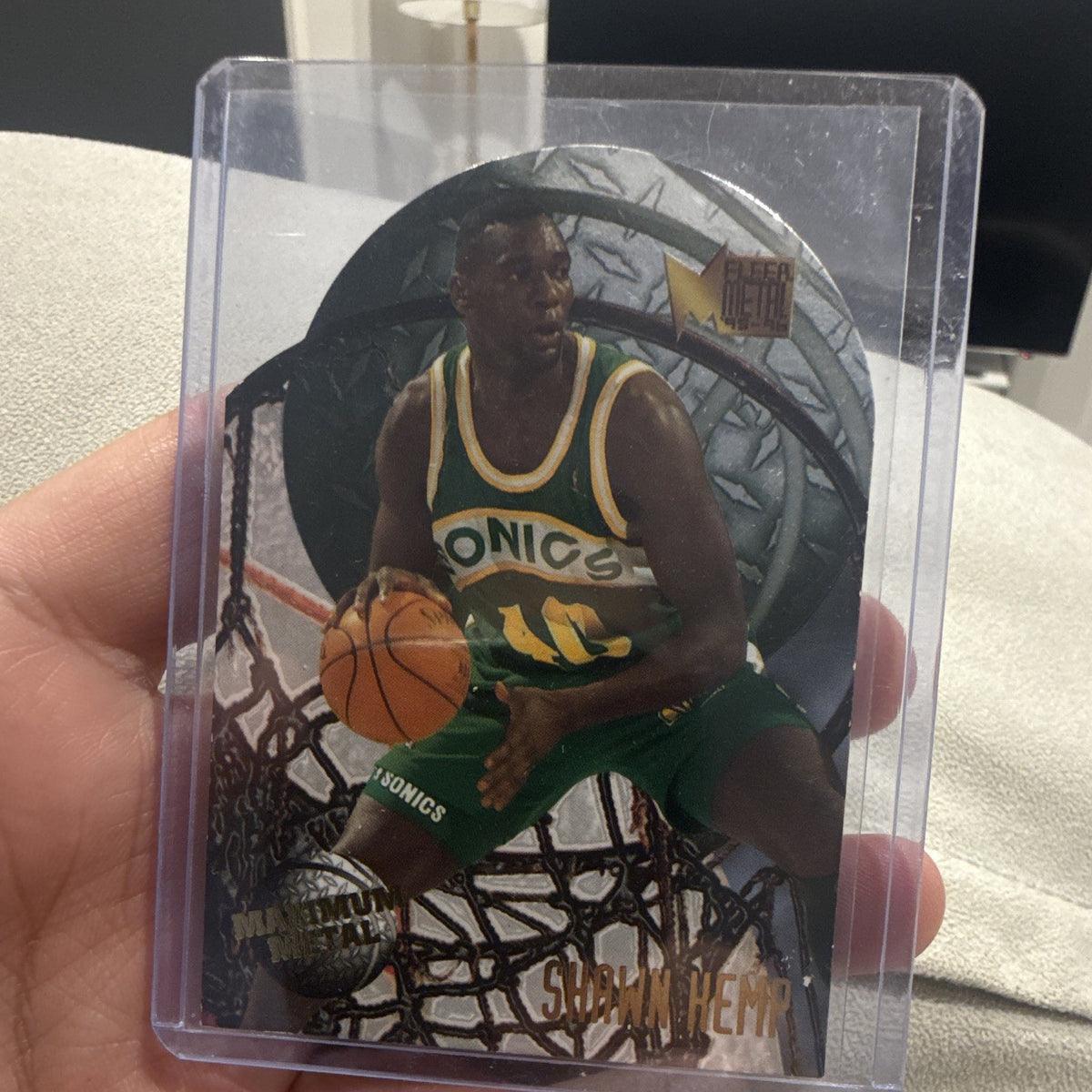 Fleer 1994 95 Fleer Metal Shawn Kemp Insert Seattle SuperSonics NBA0