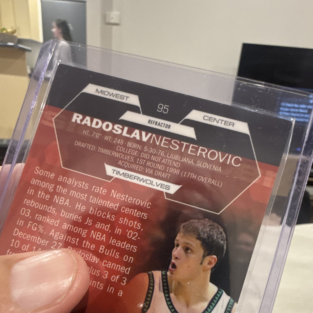 Topps Radoslav Nesterovic Int'l Center of Attention Finest Refractor 196/2502