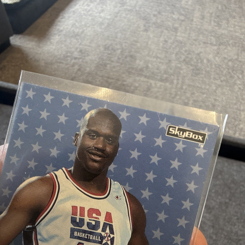 SkyBox Magic On 1994 USA Basketball Shaquille O'Neal #72 Insert Card2