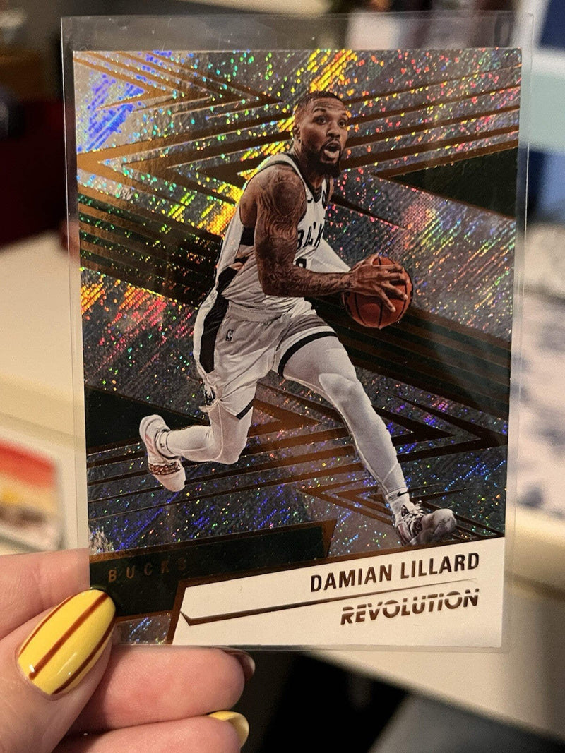 Panini Revolution Damian Lillard Insert Milwaukee Bucks #22 2024 25 NBA Card1