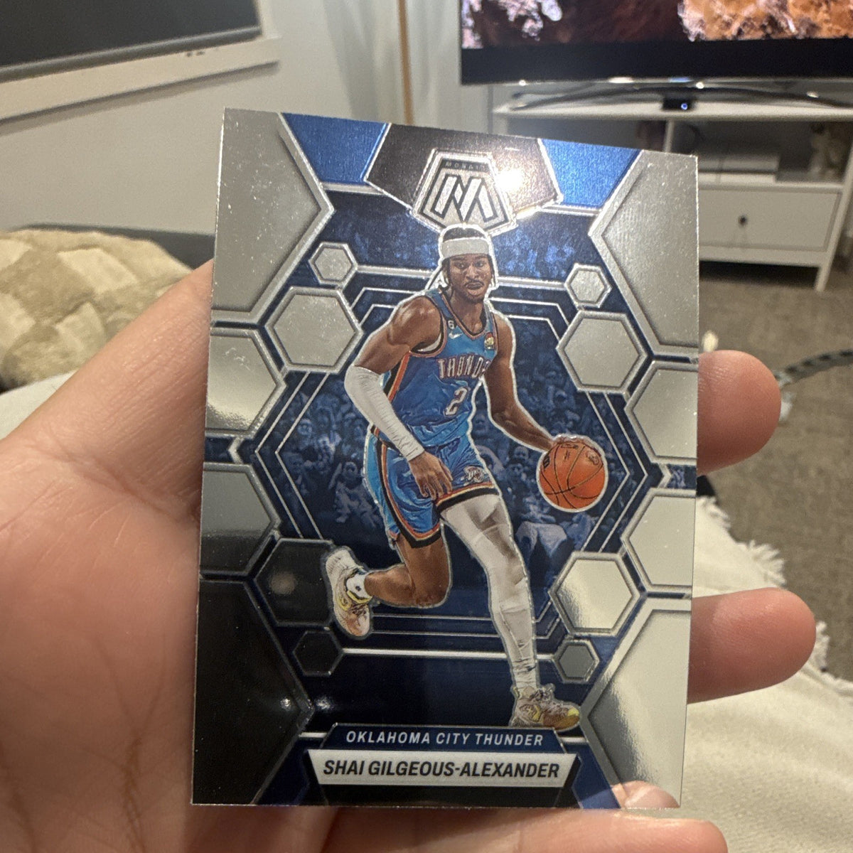 Panini Shai Gilgeous Alexander Insert 2022 23 Mosaic Thunder No. 40