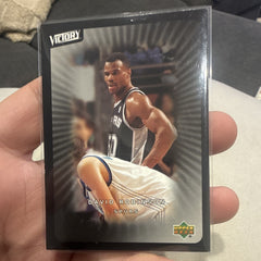Upper Deck Victory 2003 04 David Robinson #50 San Antonio Spurs NBA Card0